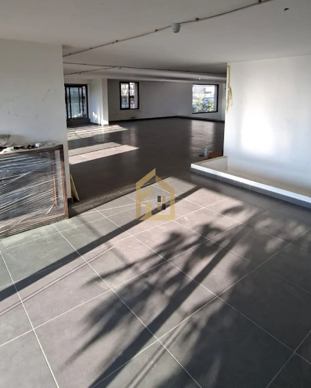 Showroom for sale in Broummana, Lebanon