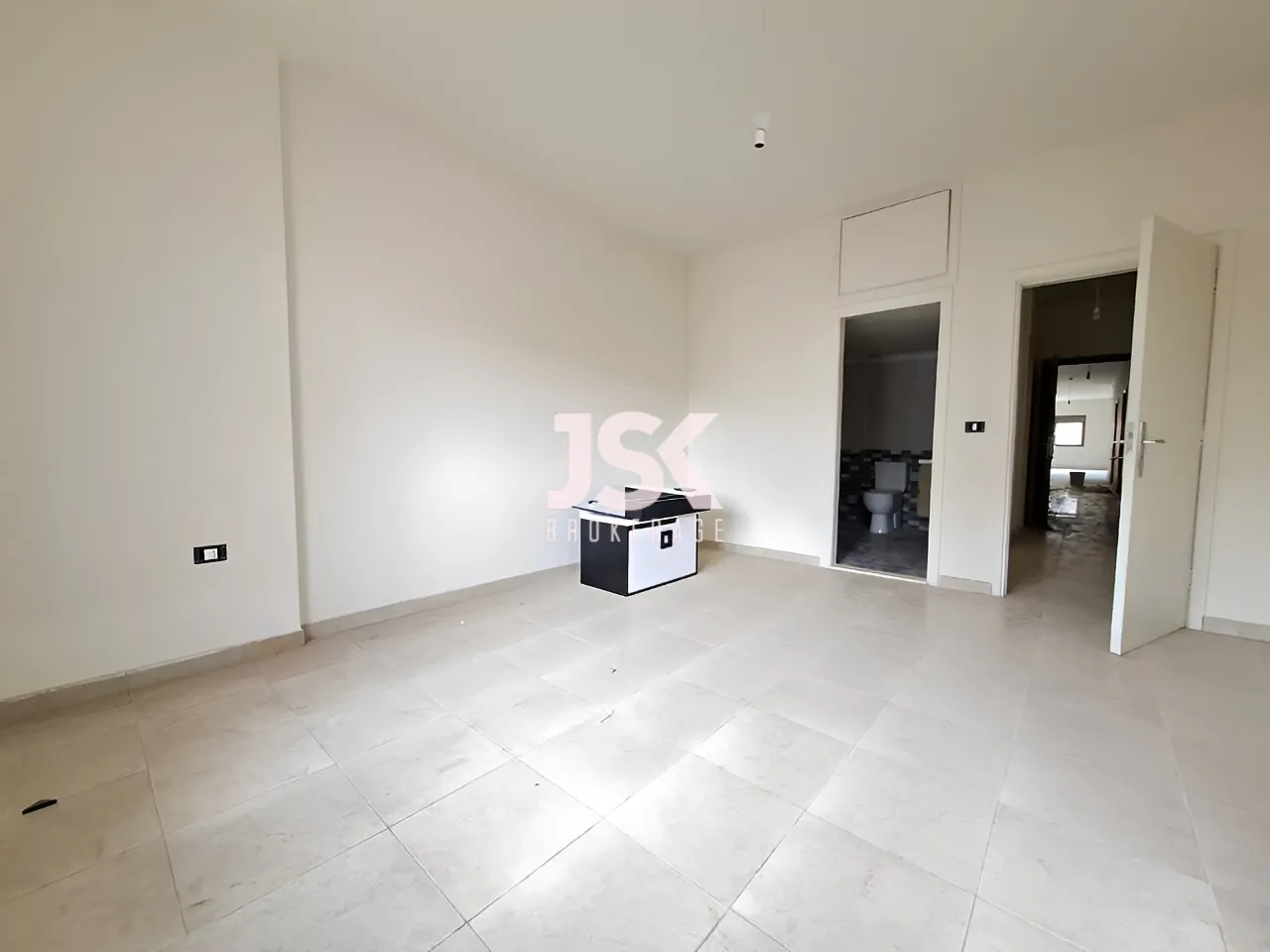 Apartment for Rent in Ballouneh
