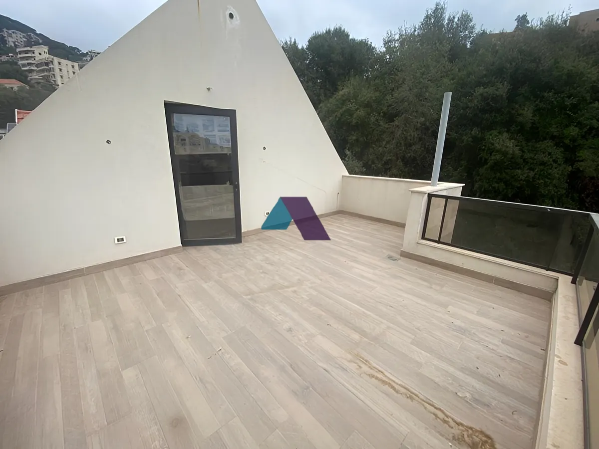 Duplex for Sale in Harissa