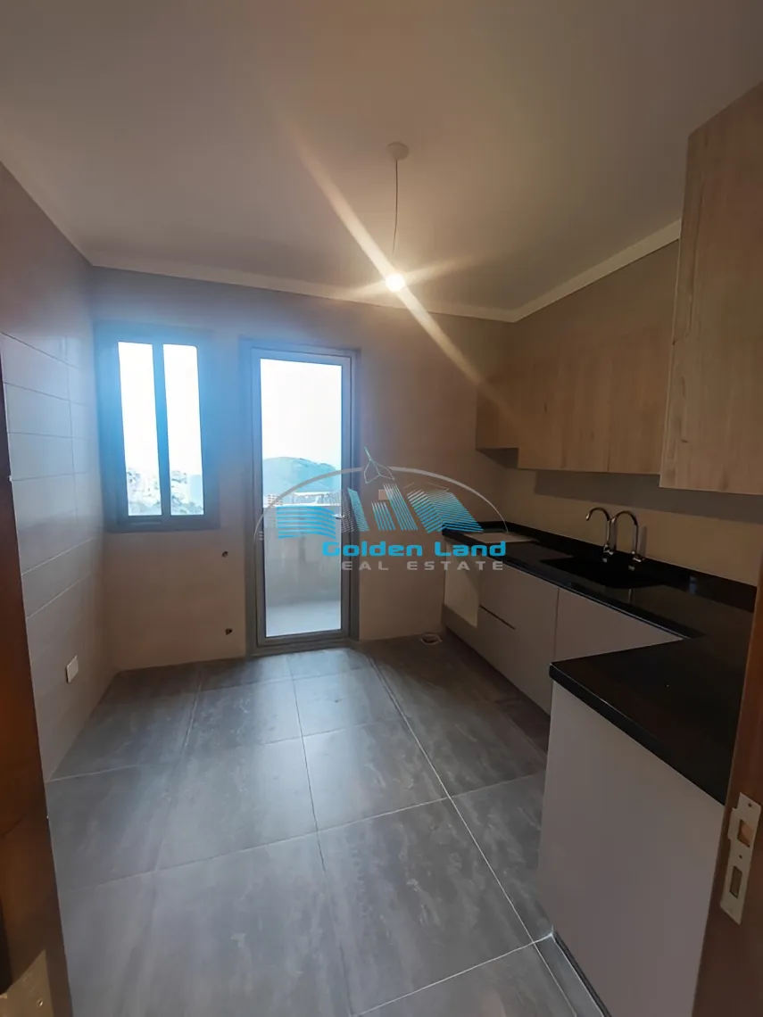 Apartment for Sale in Zikrit, Lebanon - 3 bed, 2 bath