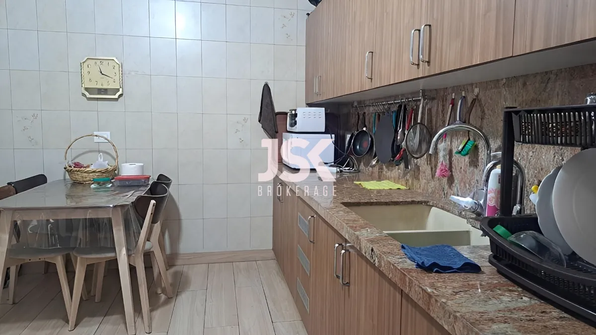 Apartment for Sale in Mar Elias, Beirut, Lebanon