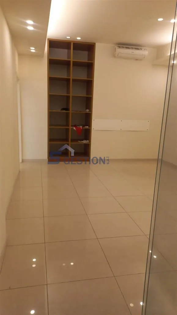Office for rent in Zalqa