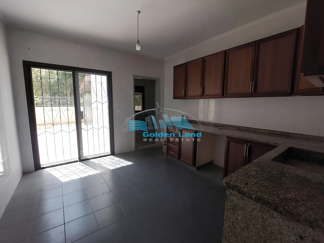 Apartment for Sale in Rabweh, Metn - 3 bed, 3 bath
