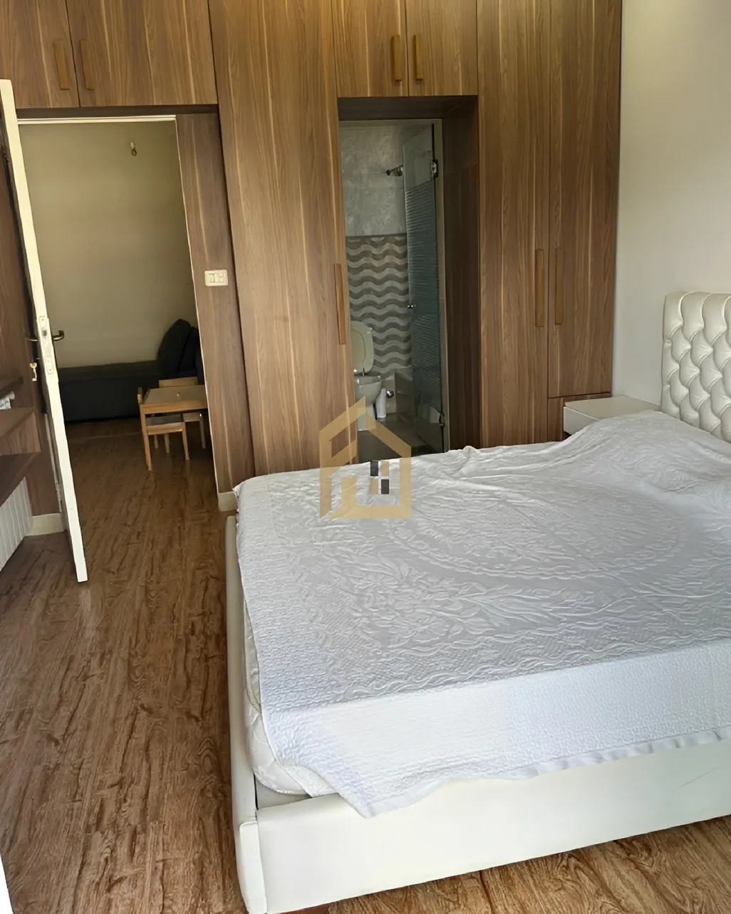 Apartment for sale in Ballouneh, Lebanon