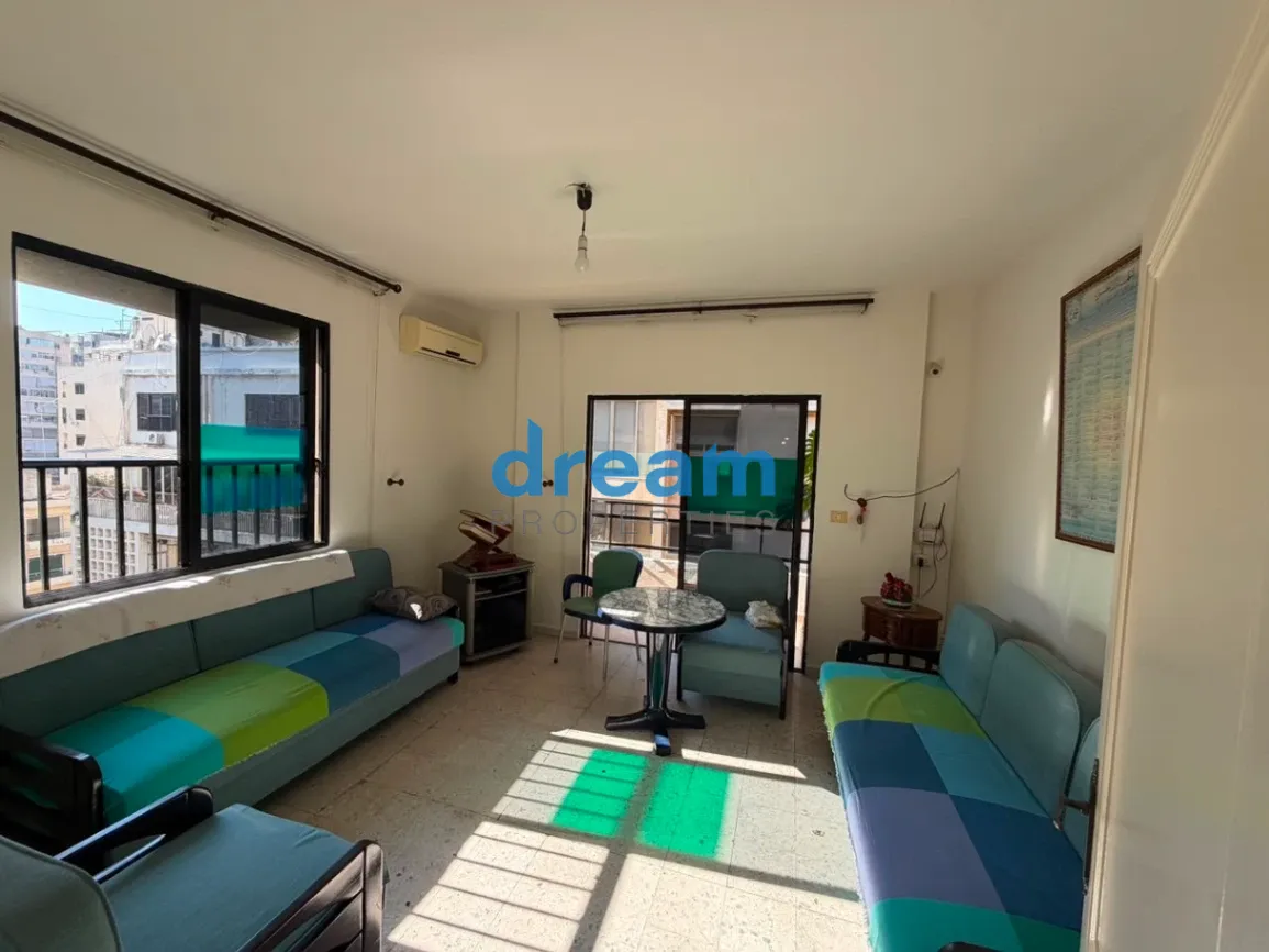 Apartment for sale in Ras Al Naba'a, Beirut, Lebanon