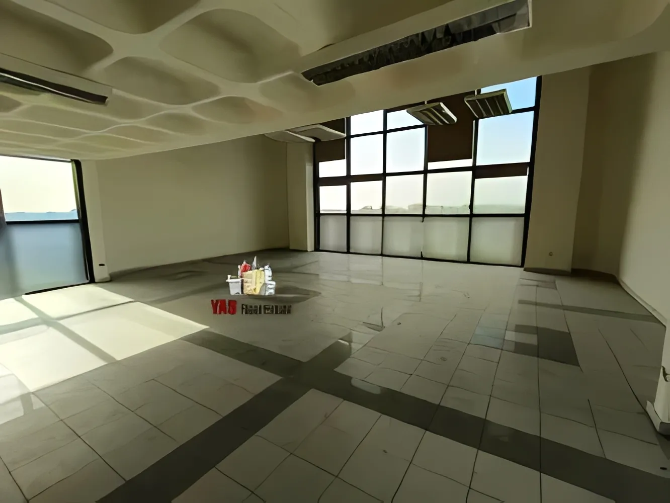 Office for rent in Sinn El Fil
