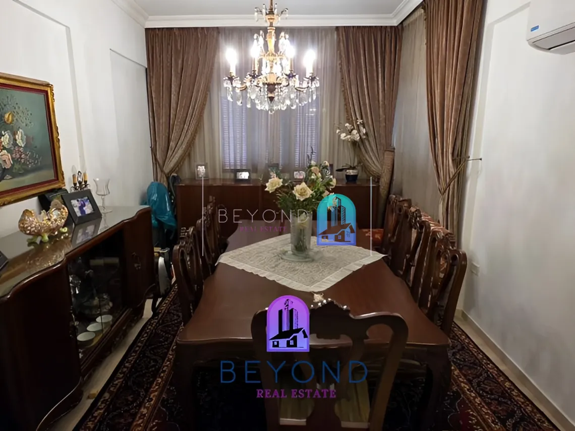 Apartment for rent in Sodeco, Beirut, Lebanon - 2 bed, 1 bath