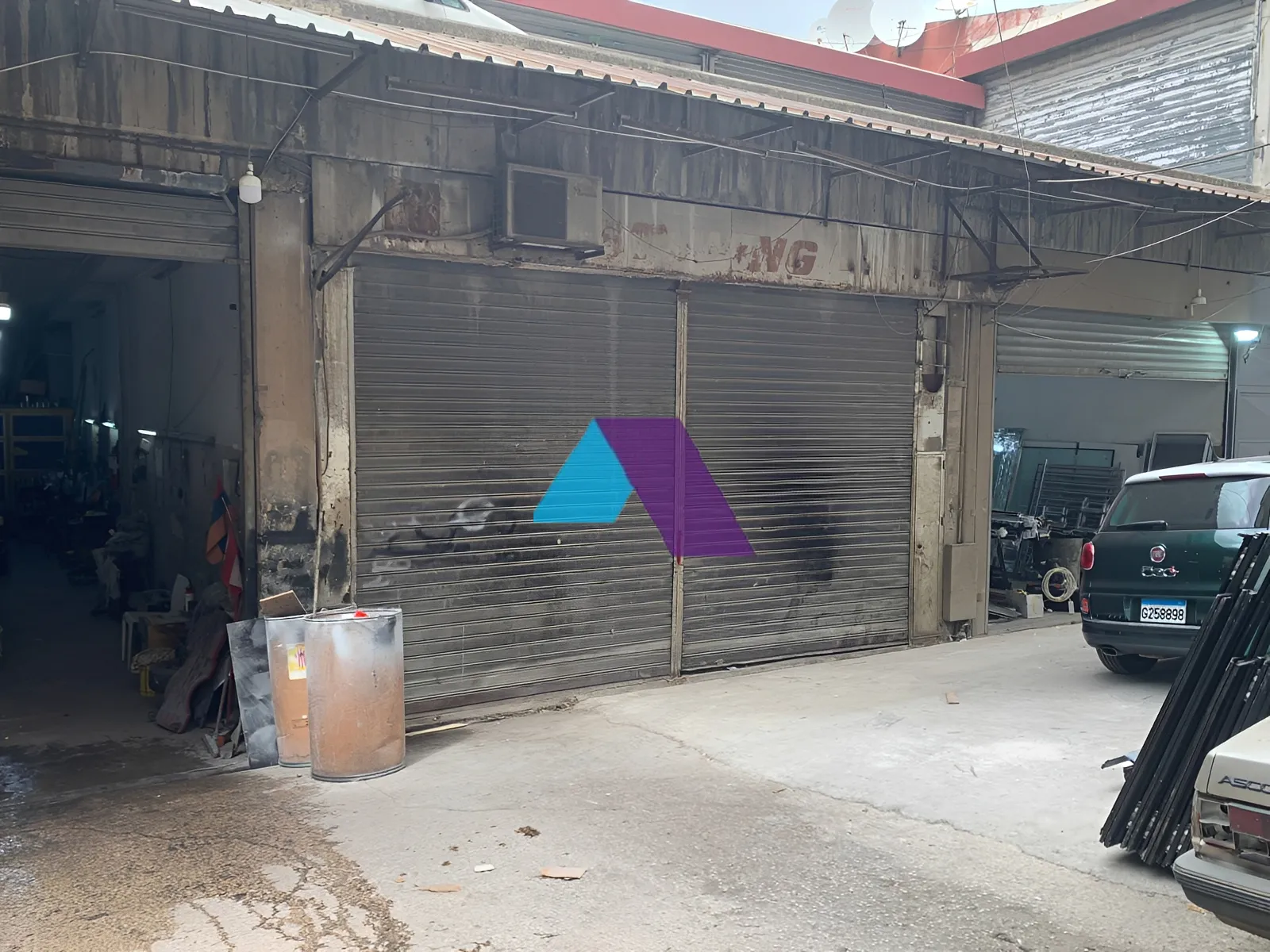 Warehouse for Sale in Roumieh