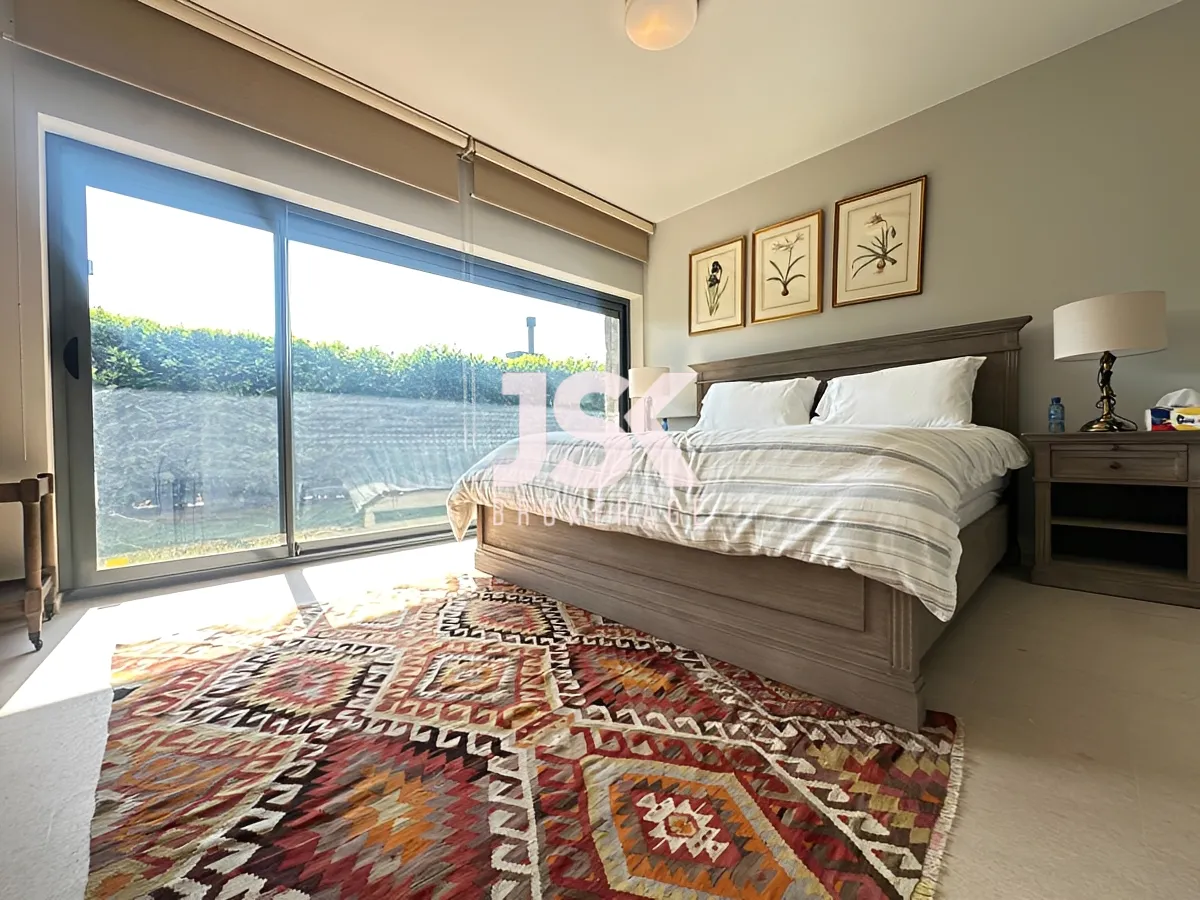 Chalet for sale in Aayoun El Siman