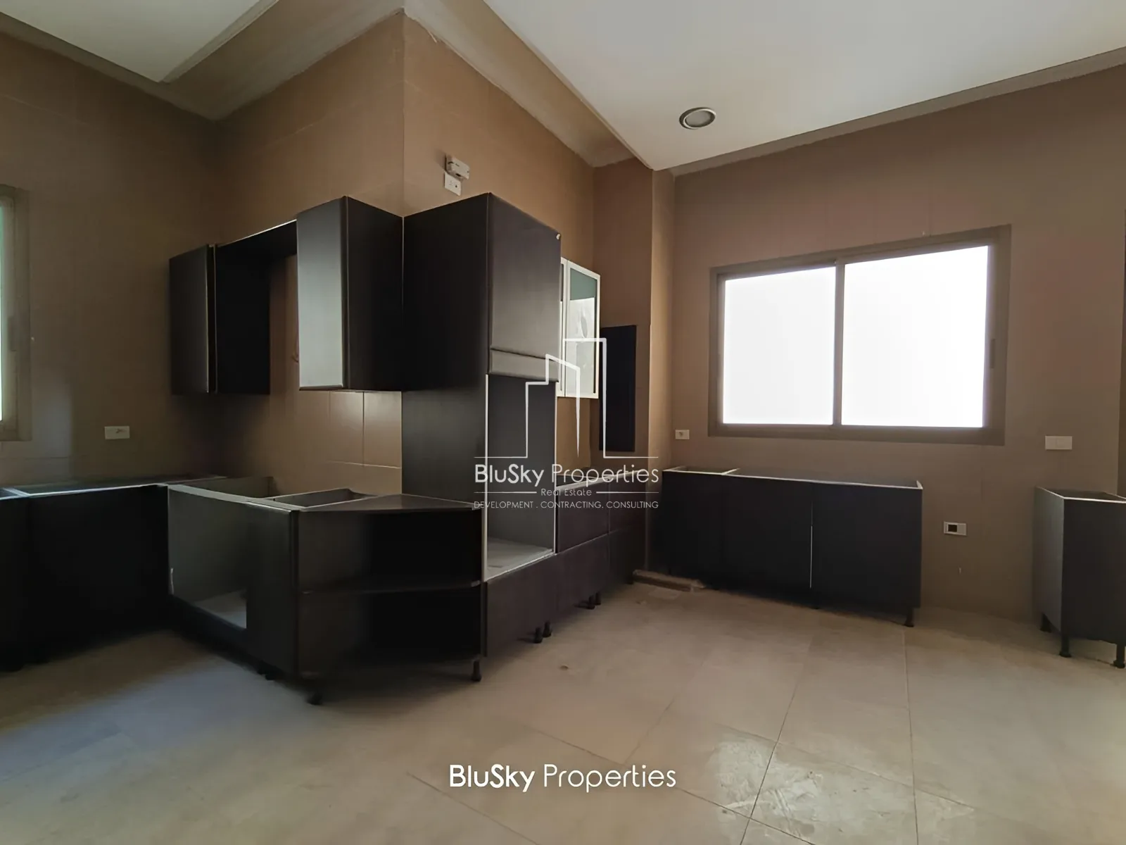 Villa for Sale in Chnaniir