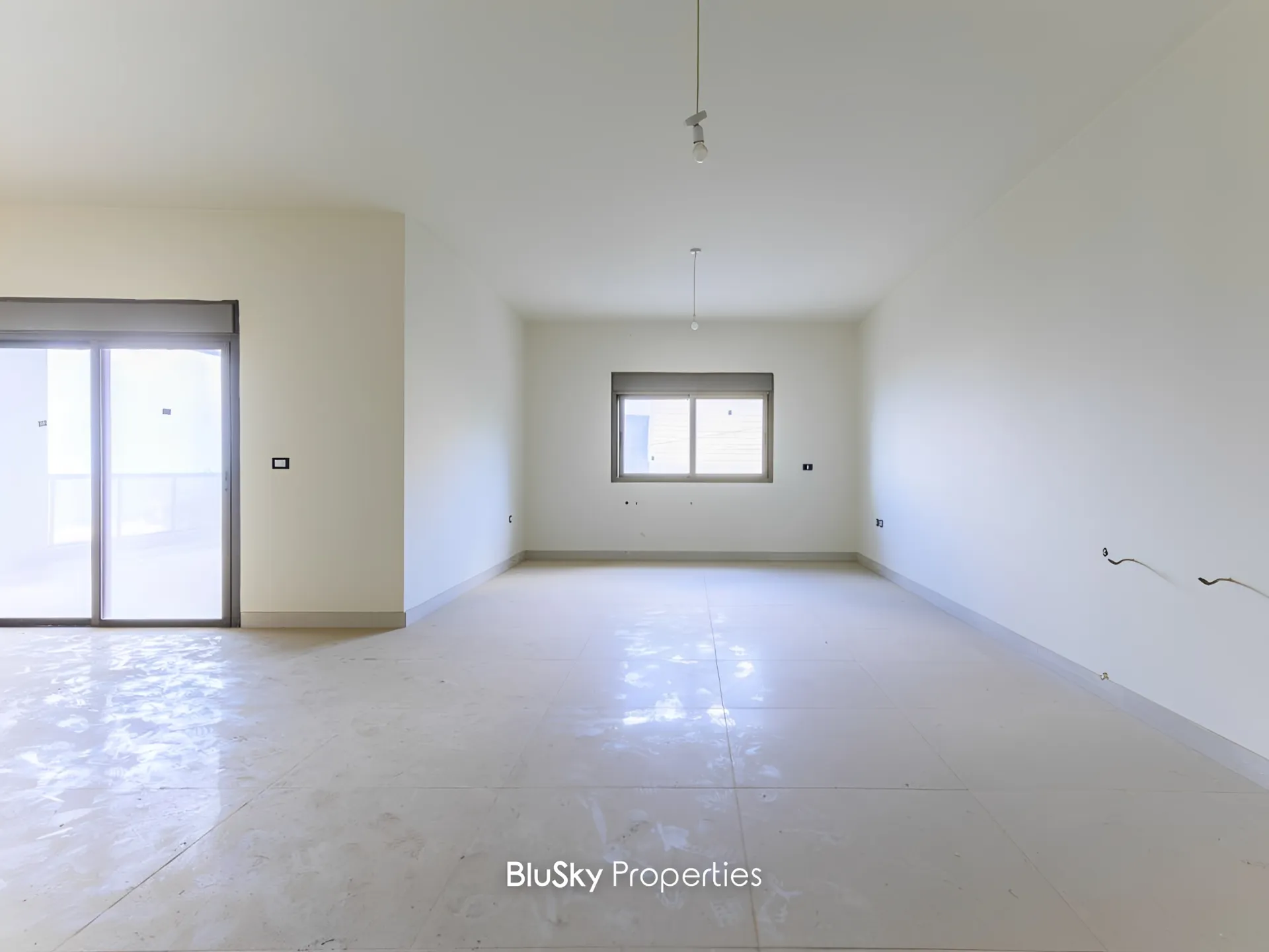 Apartment for rent in Ballouneh, lebanon - 3 bed, 3.0 bath