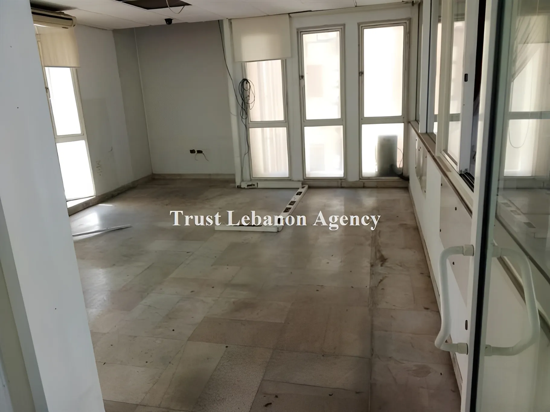 Clinic for rent in Beirut, Mar Elias