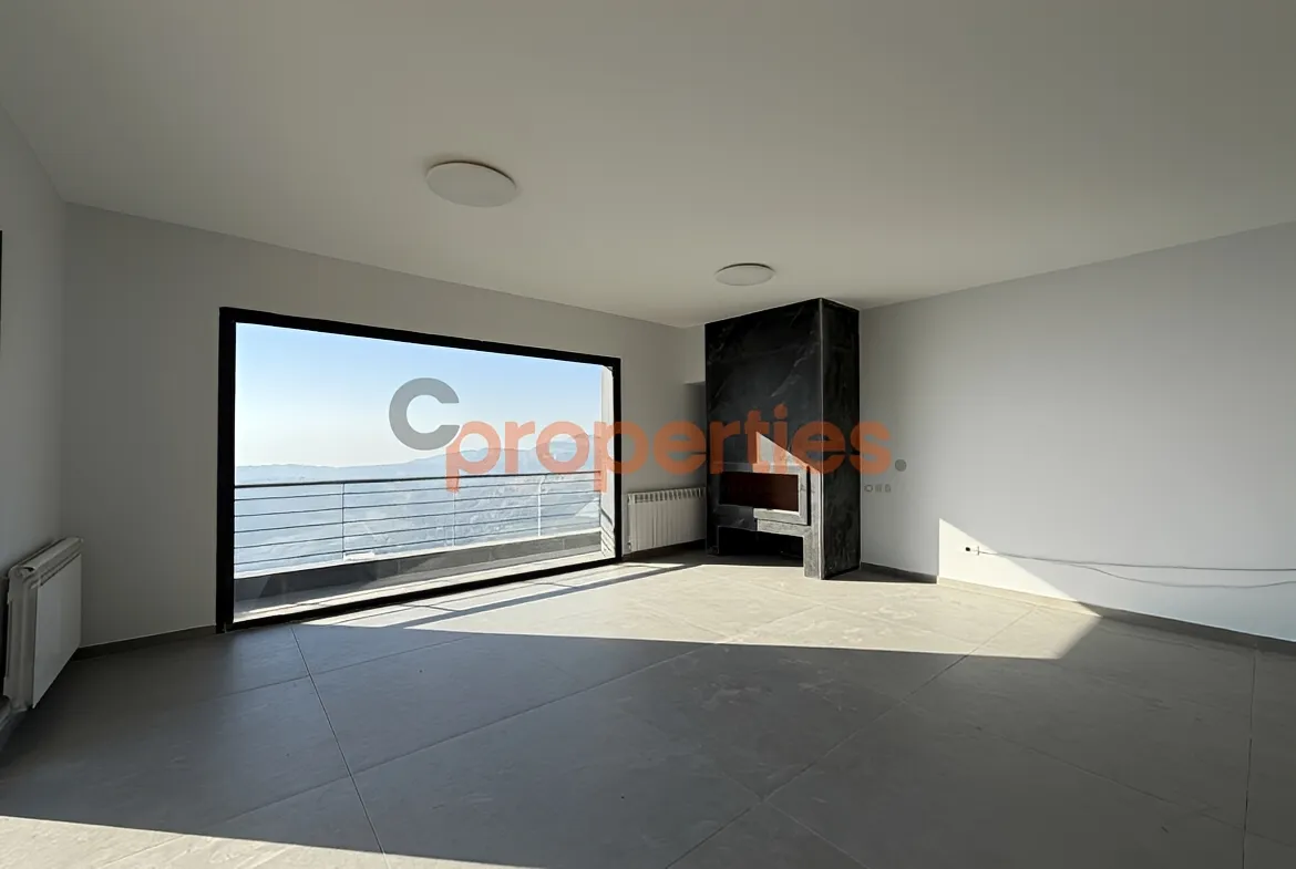 Chalet for Sale in Faqra - 2 bed, 4 bath