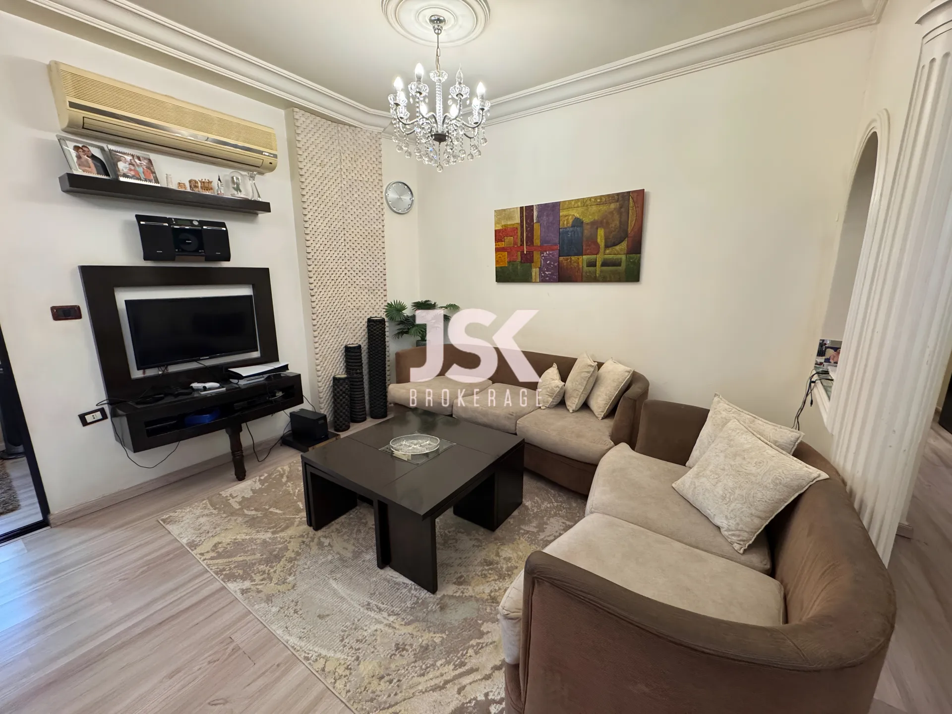 Apartment for Rent in Mazraa