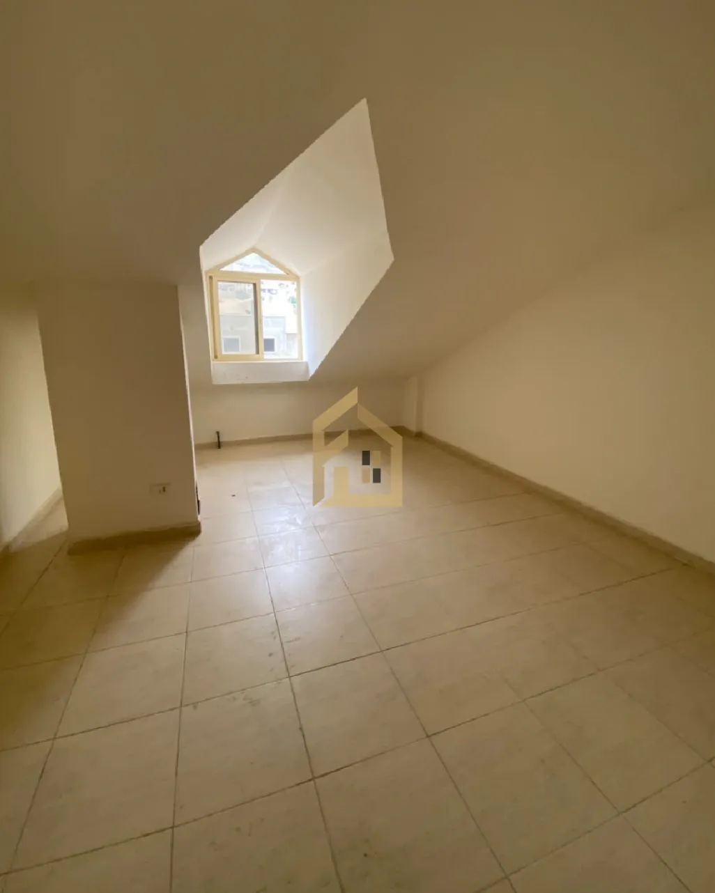 Duplex for sale in Bouar, Lebanon
