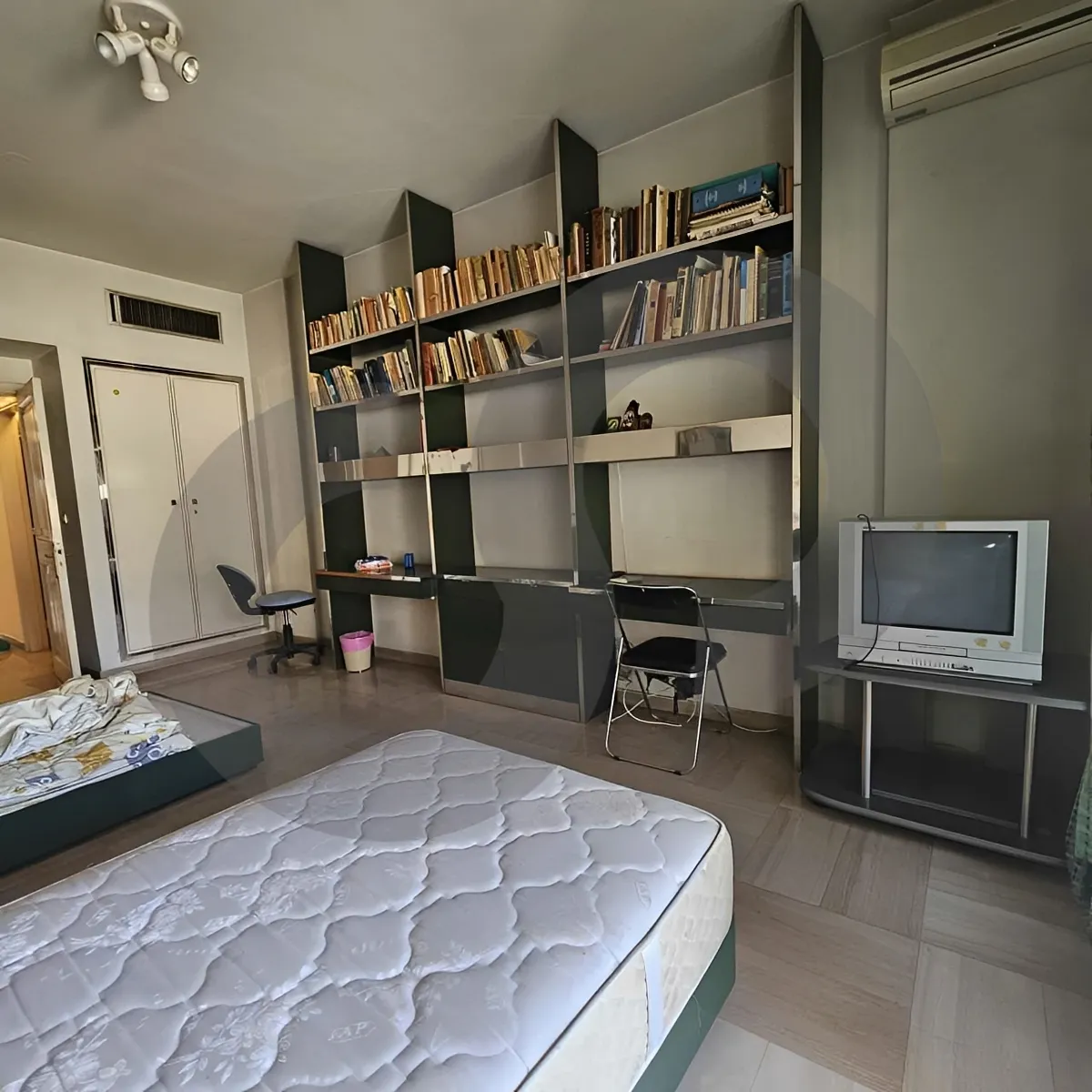 Apartment for Sale in Hamra, Beirut, Lebanon