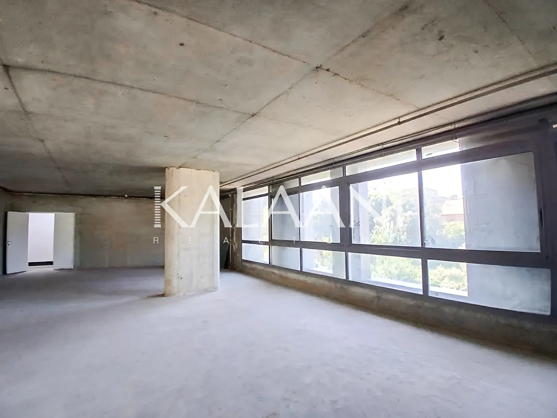 Office for rent in Hazmieh