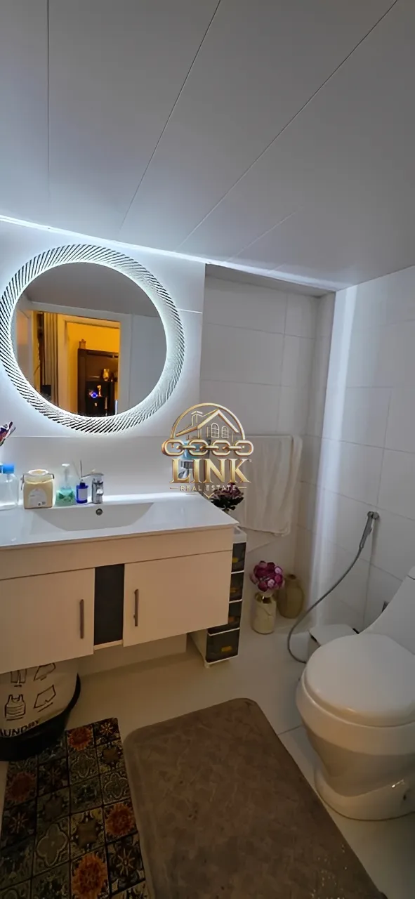 Apartment for Sale in Ras Al Naba'a, Beirut, Lebanon