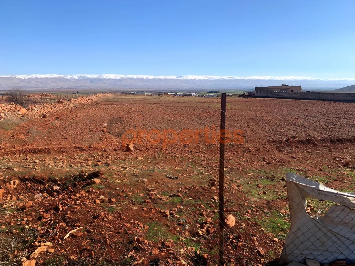 Land for Sale in Deir Al-Ahmar, Lebanon