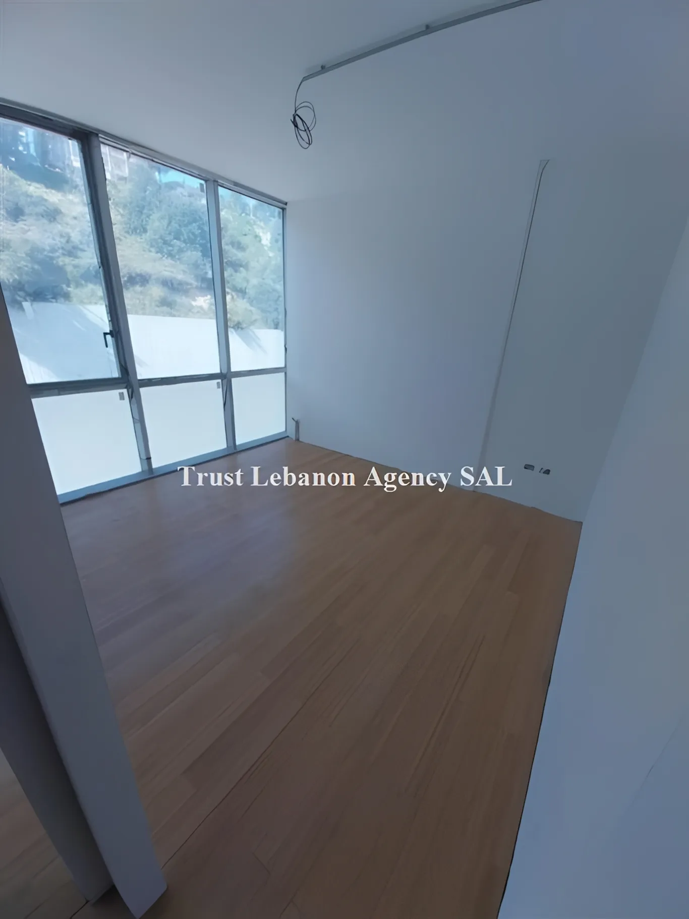 Office For Rent in Baabda, Louaizeh
