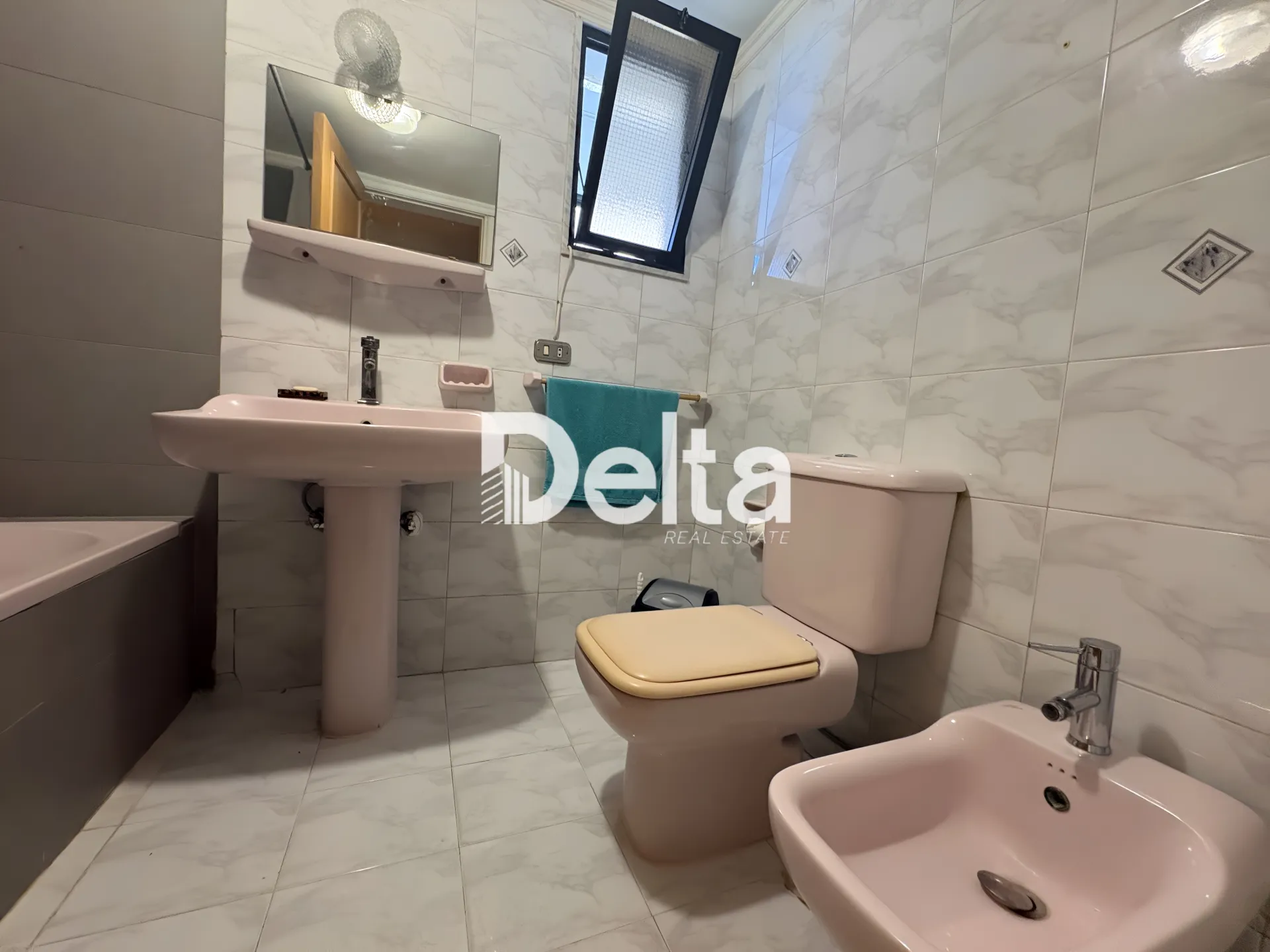 Apartment for rent in Hamra, beirut, lebanon
