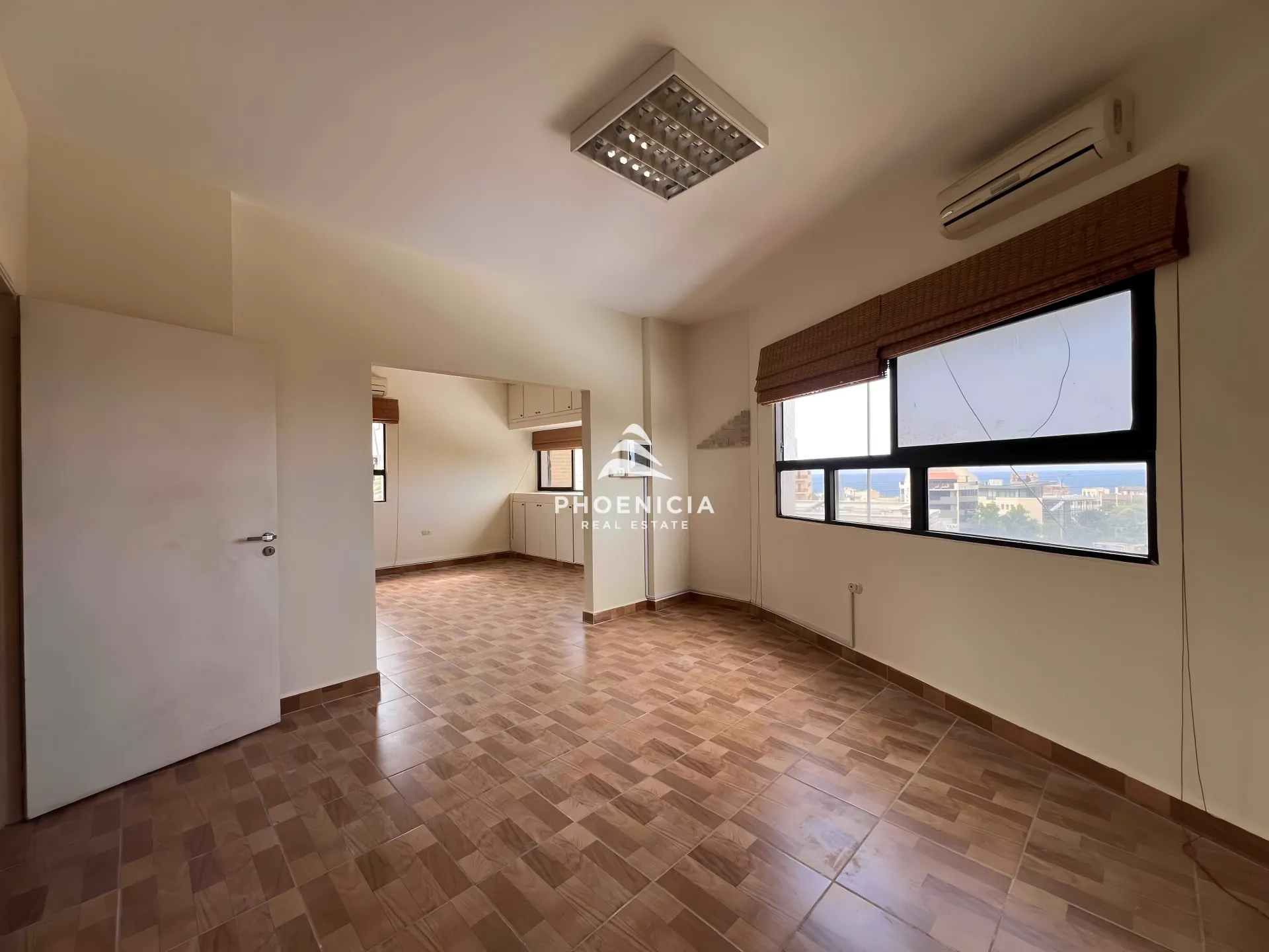 Office for rent in Byblos