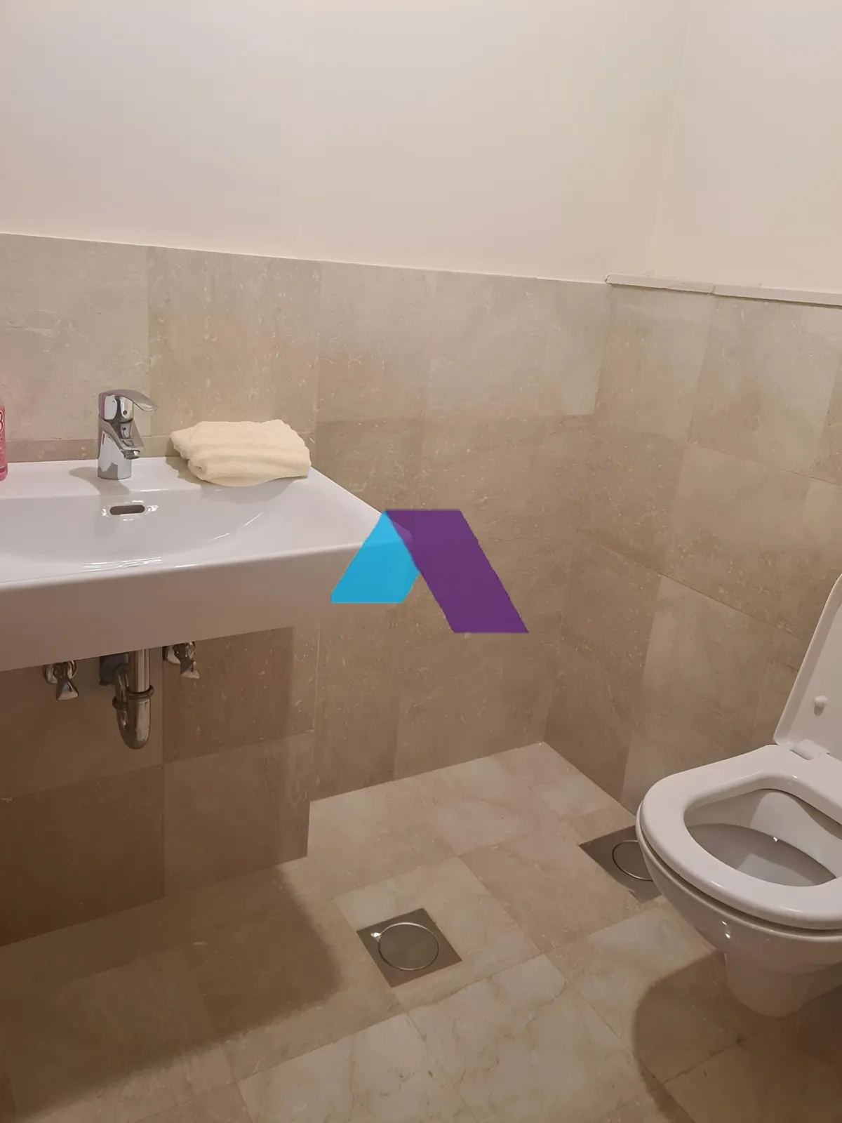Apartment for Sale in Mtaileb