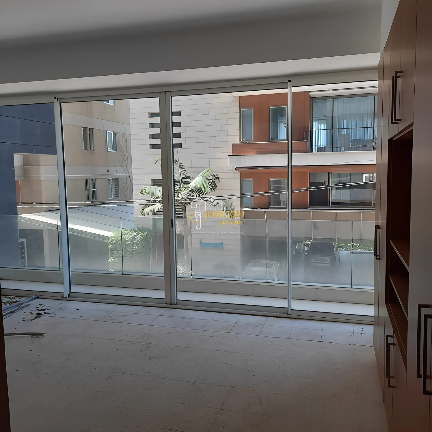 Apartment for Sale in Achrafieh - 3 bed, 4 bath