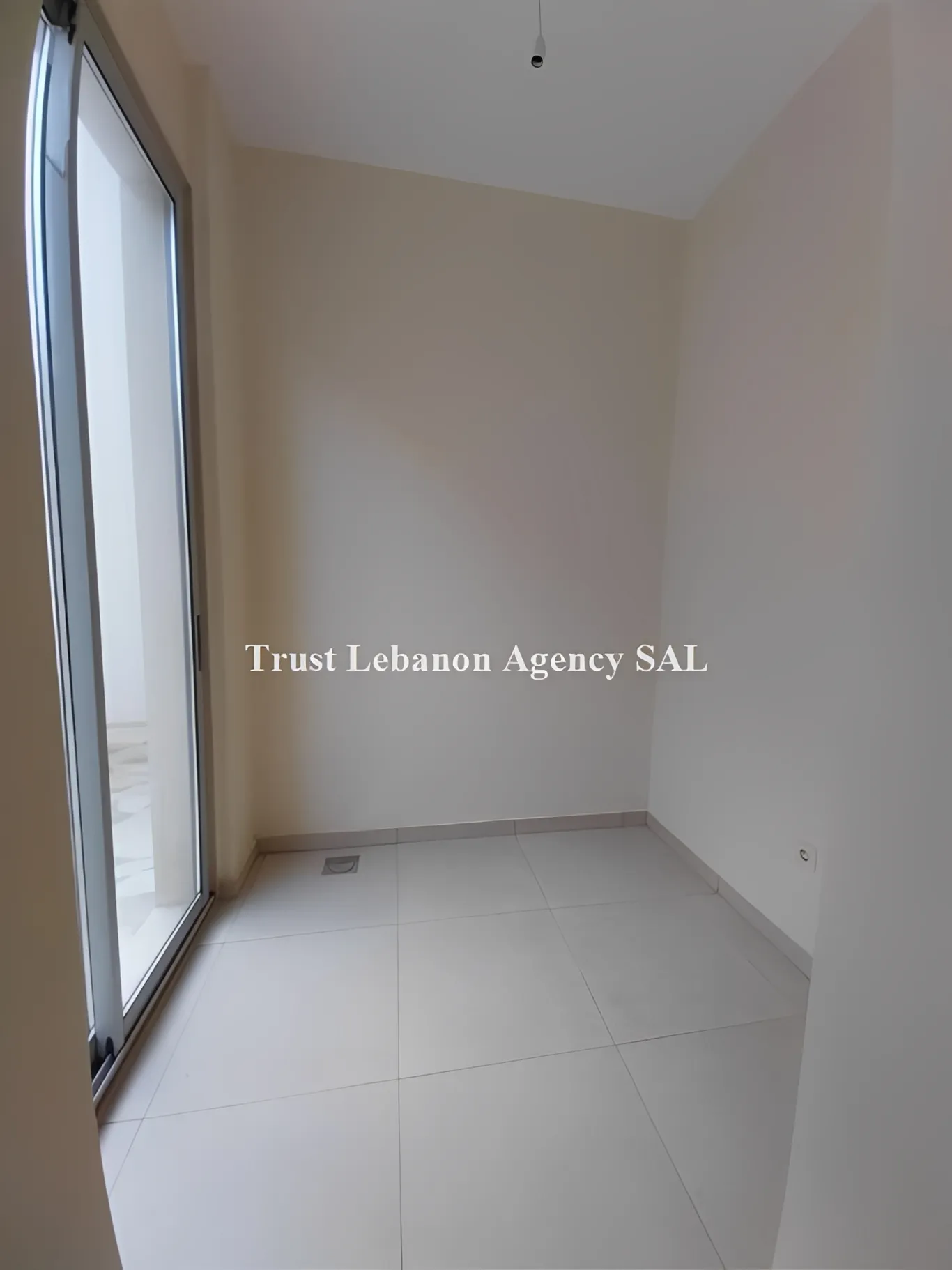 Apartment for Sale in Baabda, Louaizeh