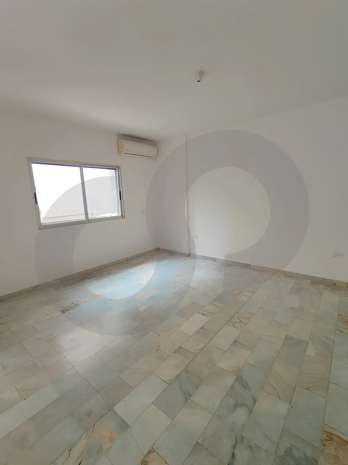 Apartment for Sale in Kraytem