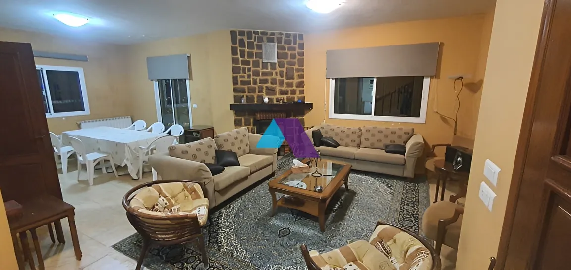 Villa for Sale in Mayrouba