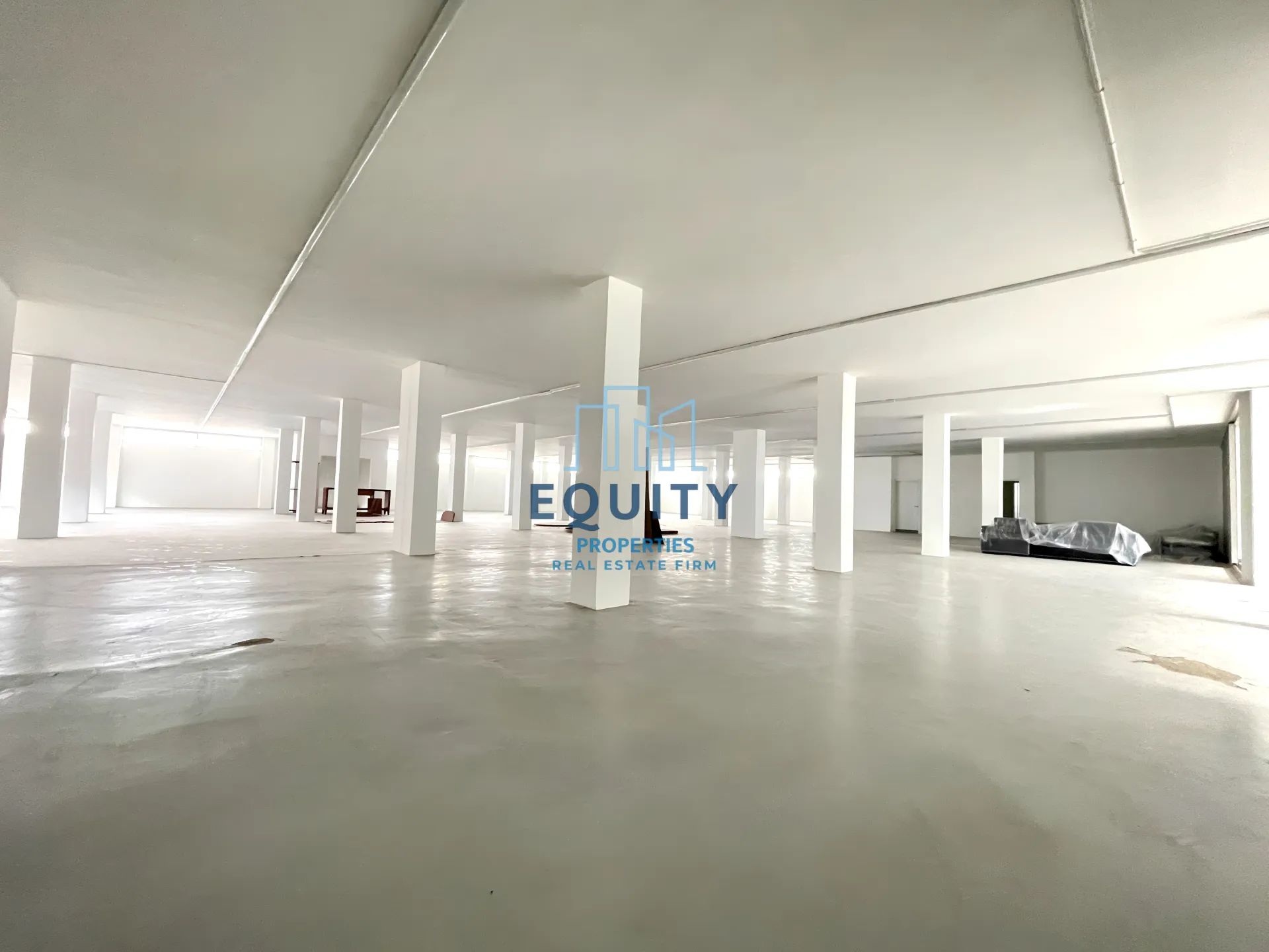 Commercial for Rent in Zouk Mosbeh