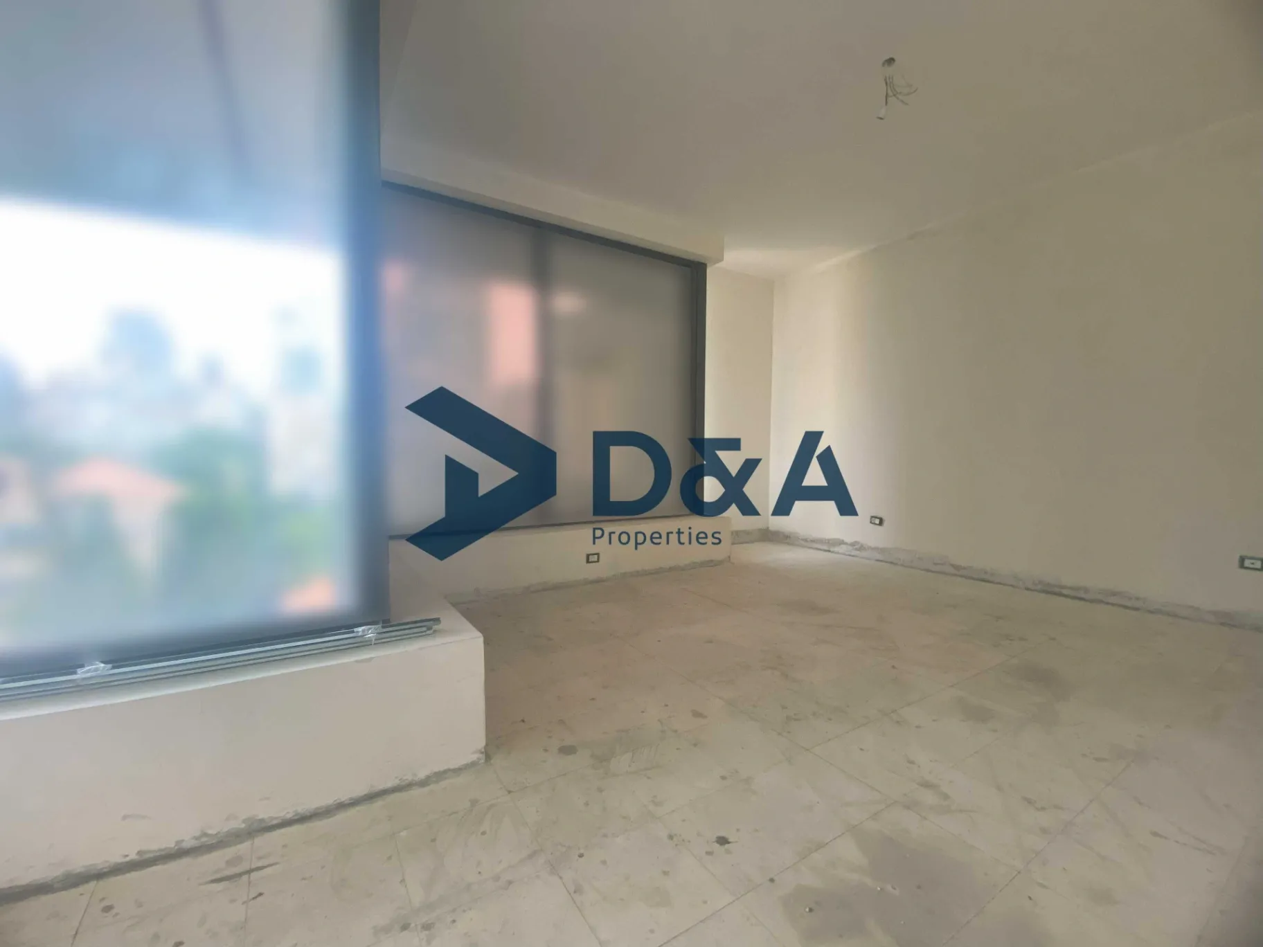 Apartment for rent in Clemenceau, Bayrut, Lebanon - 4 bed, 5 bath