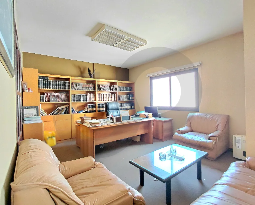 Building for Sale in Baouchriyeh