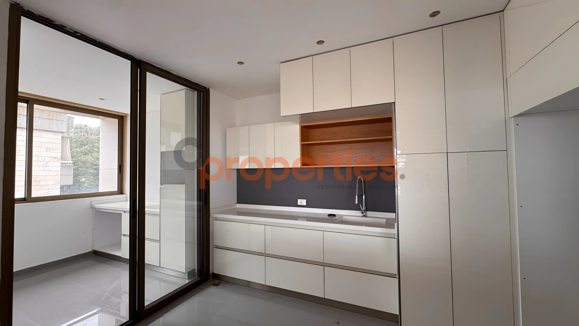 Apartment for Rent in Aaoukar