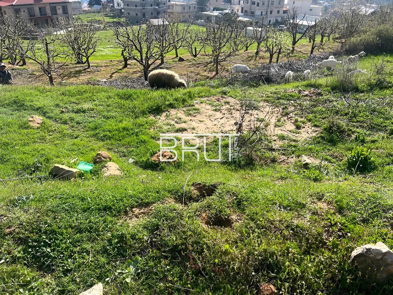 Land for Sale in Hrajel