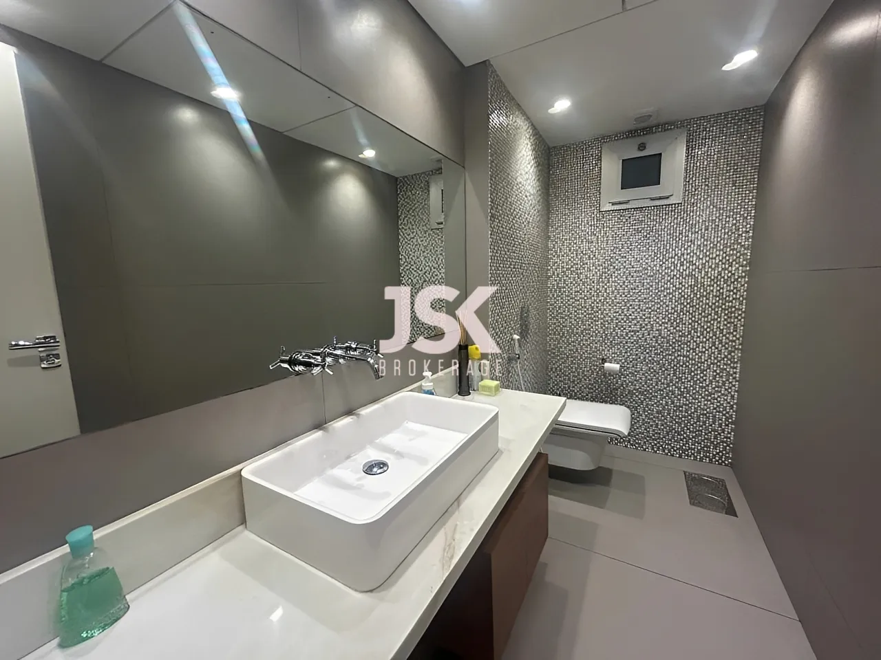 Apartment for Sale in Jnah