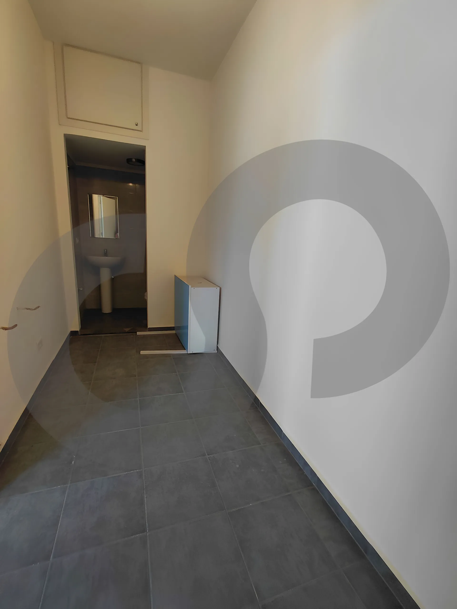 Apartment for Sale in Ras Al Naba'a