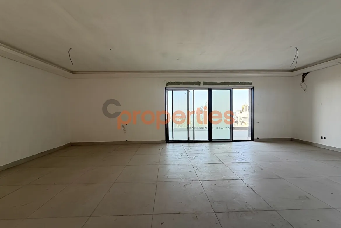 Apartment for Sale in Cornet Chahwan