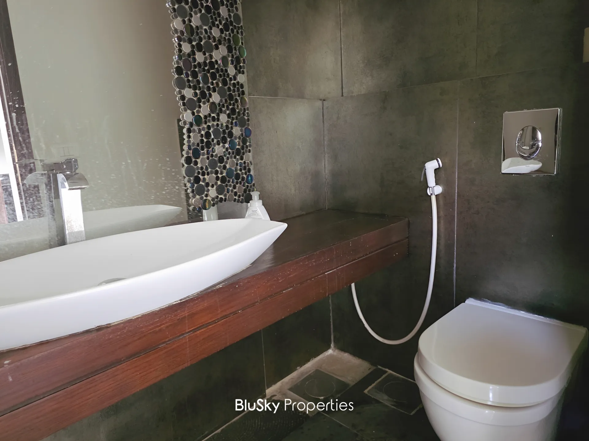 Apartment for rent in Beit meri, lebanon