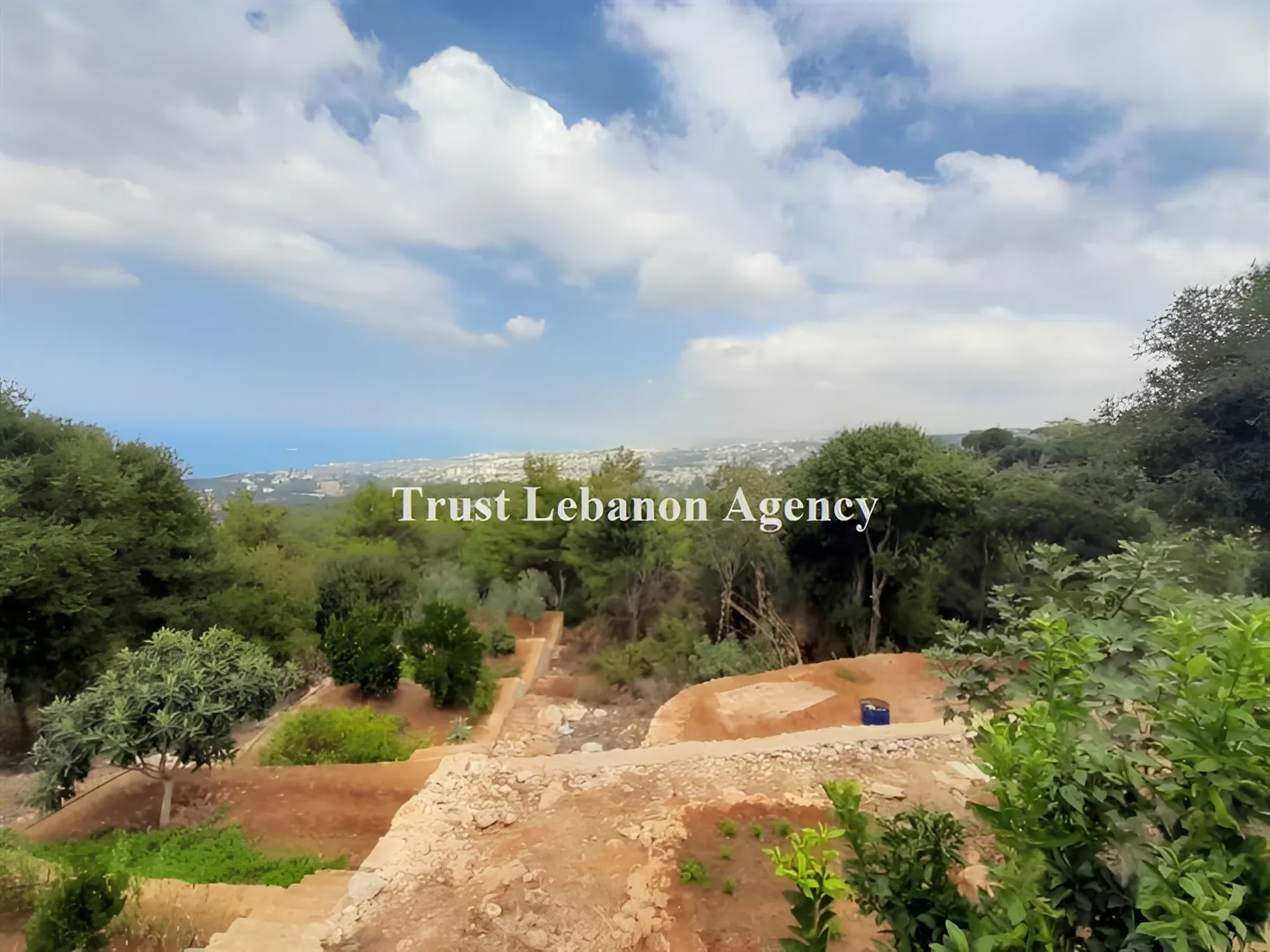 Land for Sale in Mount Lebanon Roumieh