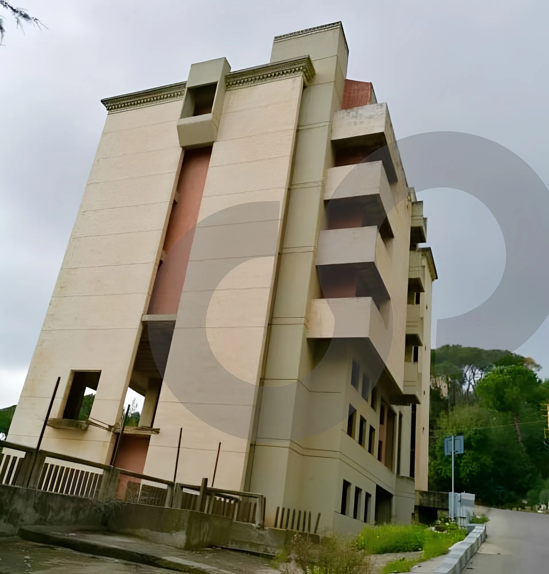 Building for Sale in Broummana