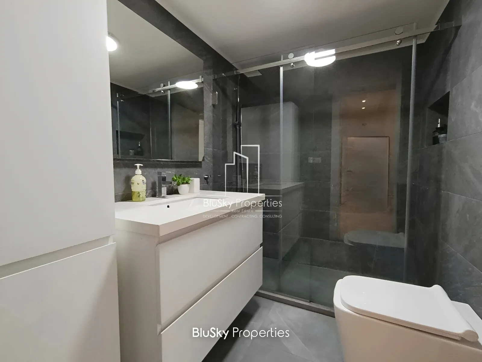 Apartment for Sale in Tabarja