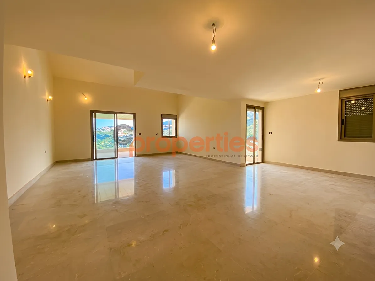 Apartment for Sale in Fatqa - 6 bed, 5 bath