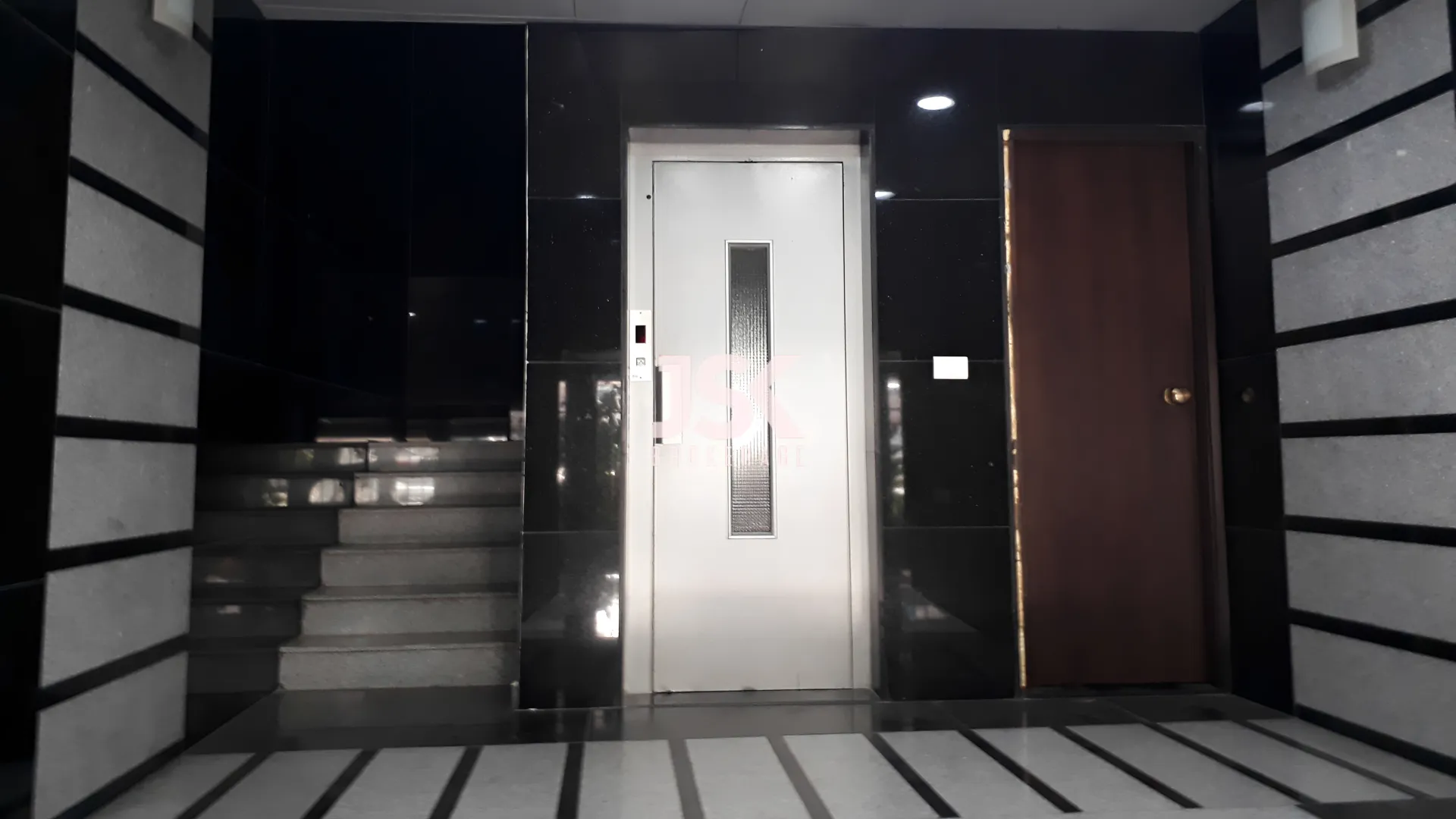 Office for Rent in Jounieh