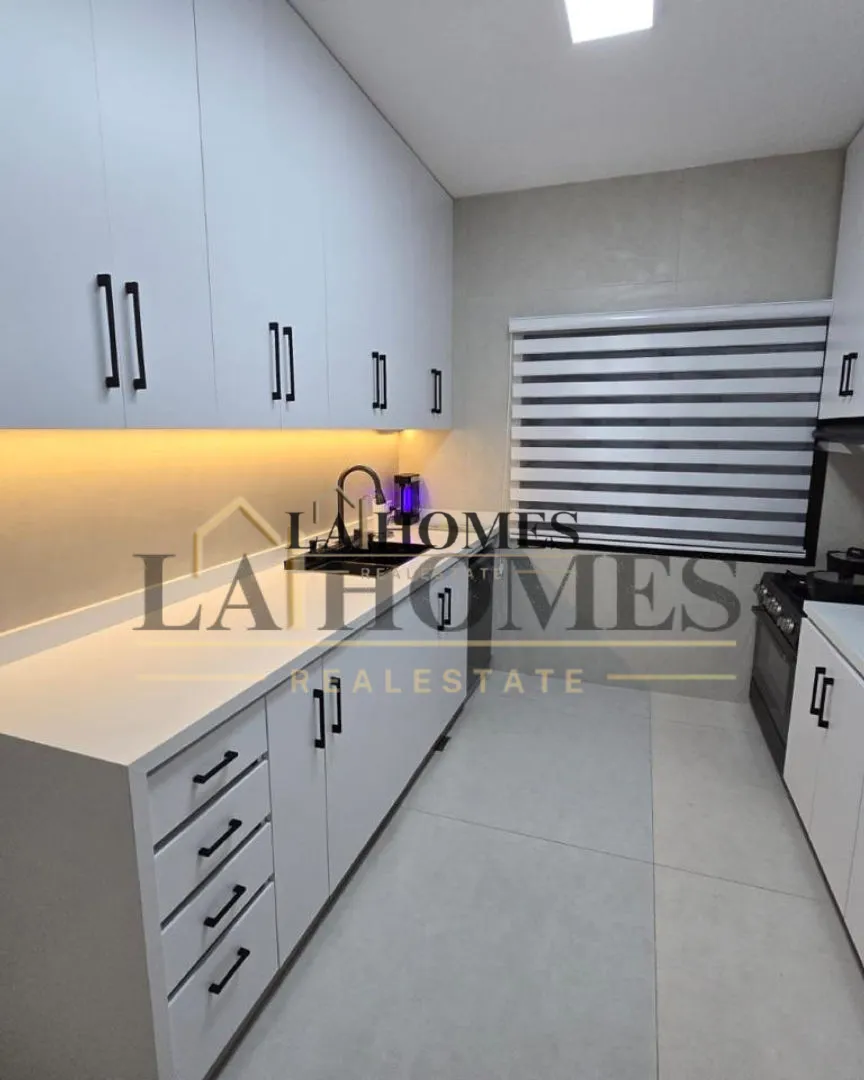 Apartment for sale in Qornet el hamra, lebanon - 3 bed, 2.0 bath