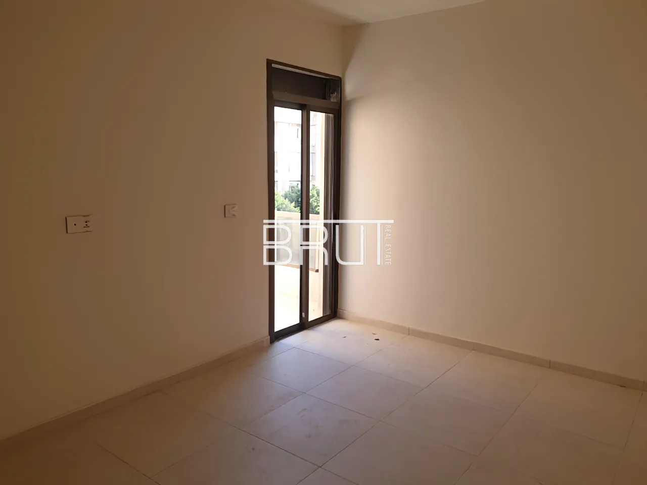 Apartment for Sale in Ghadir