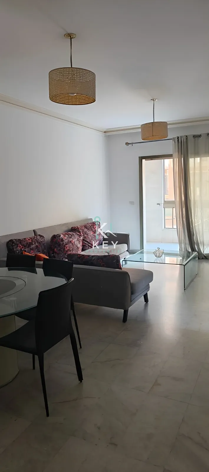 Apartment for rent in Ain Al Mraiseh, Beirut, Lebanon