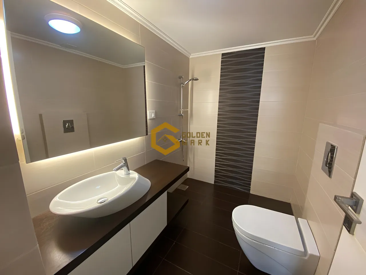 Apartment for Sale in Sahel Aalma