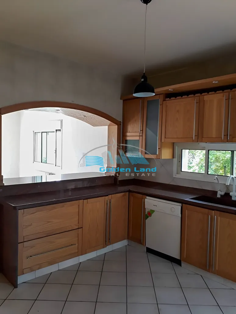 Triplex for Rent in Baabdat